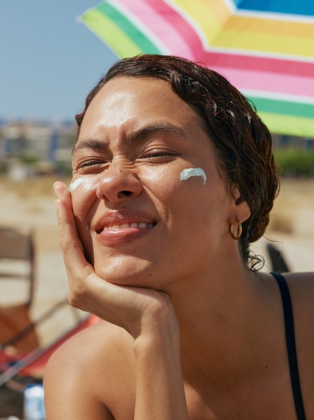 6 Sunscreen Mistakes That Could Be Damaging Your Skin