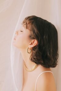 How to Brighten Dull Skin at Home