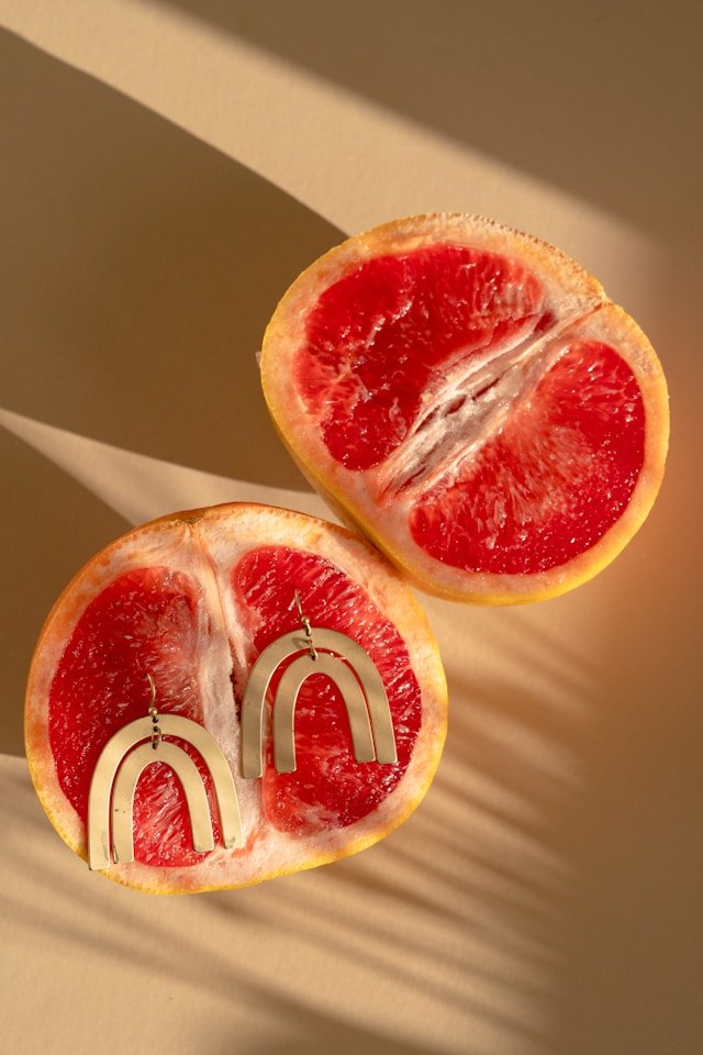 5 Amazing Fruits High in Collagen-Boosting Nutrients