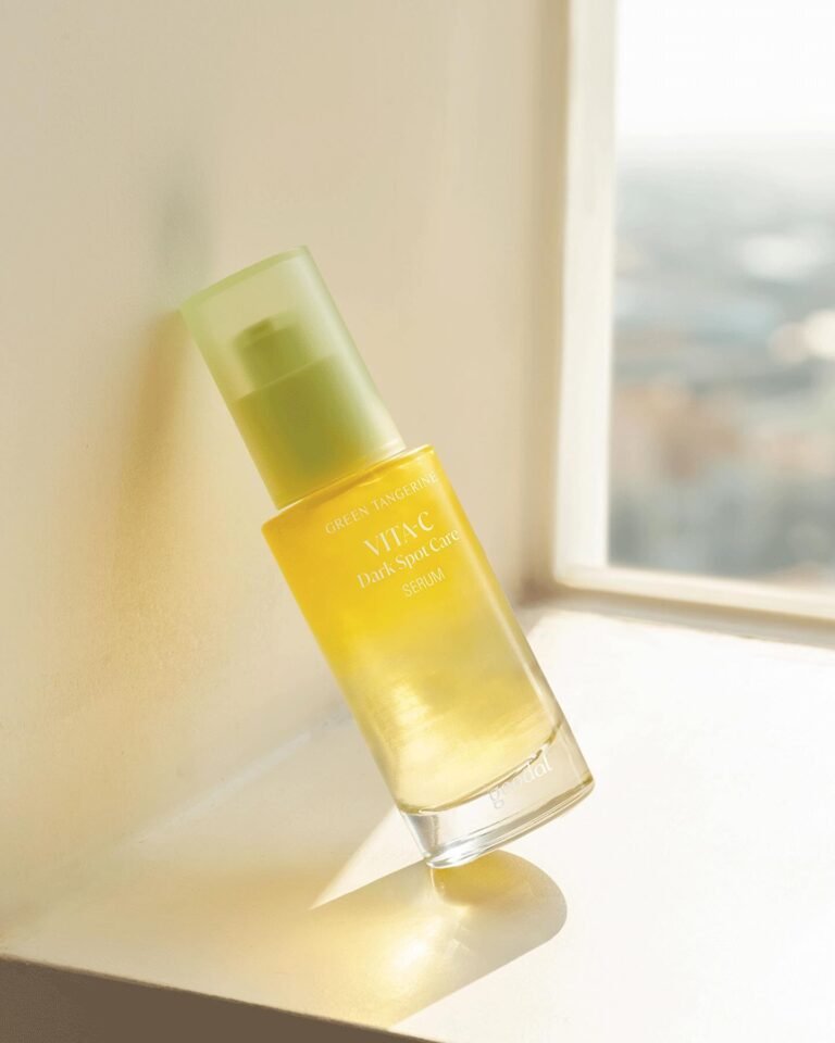 Serum Before Sunscreen: Here’s What a Derm Says