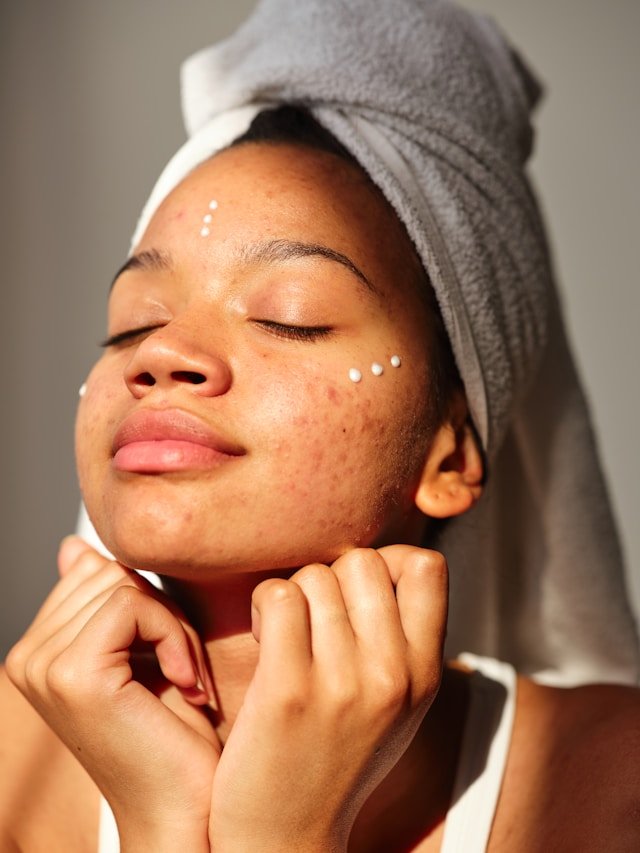 am and pm skincare 01